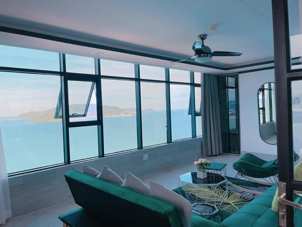 Pearl Nha Trang Beach Apartment Vietnam