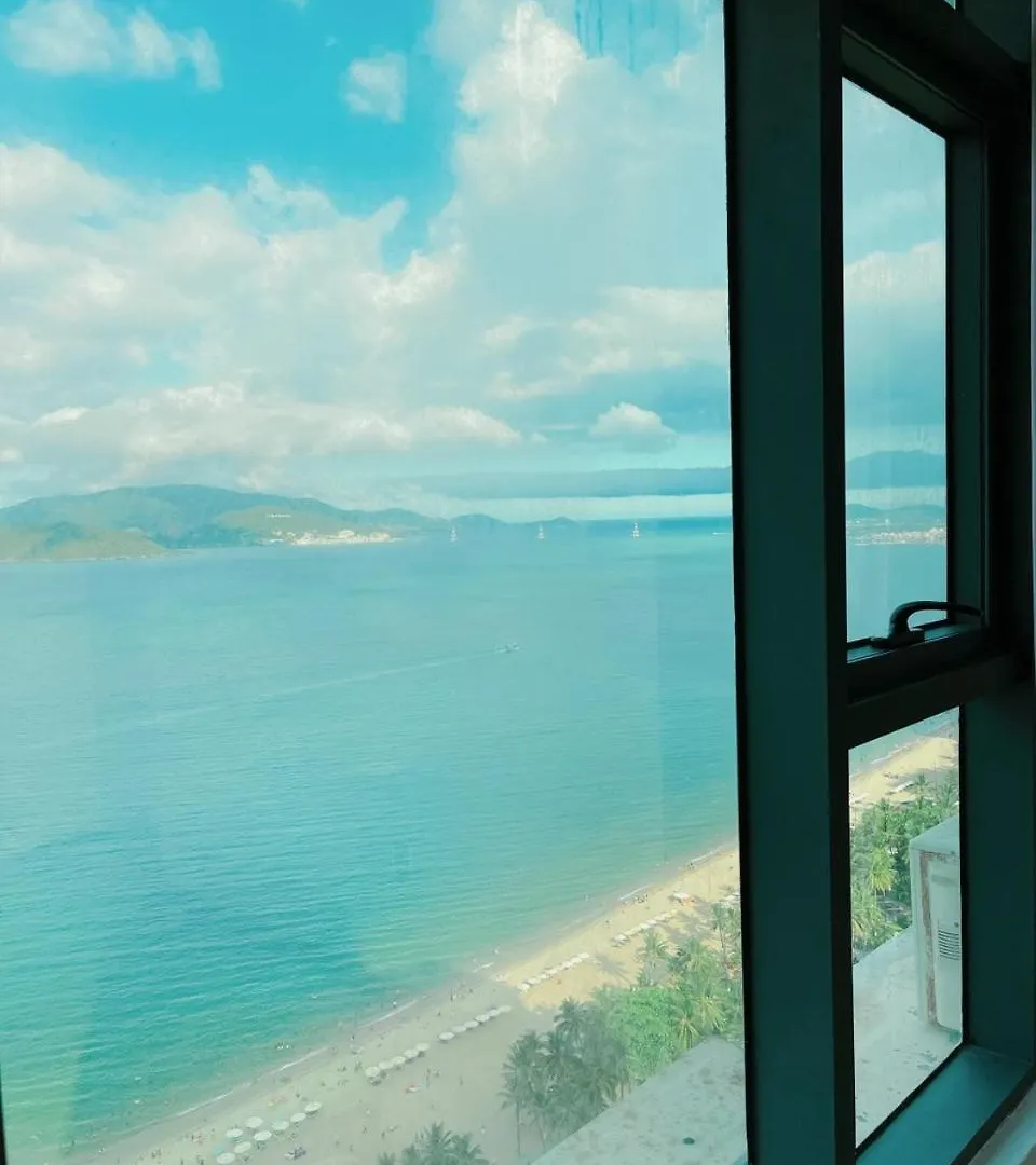 Pearl Nha Trang Beach Apartment