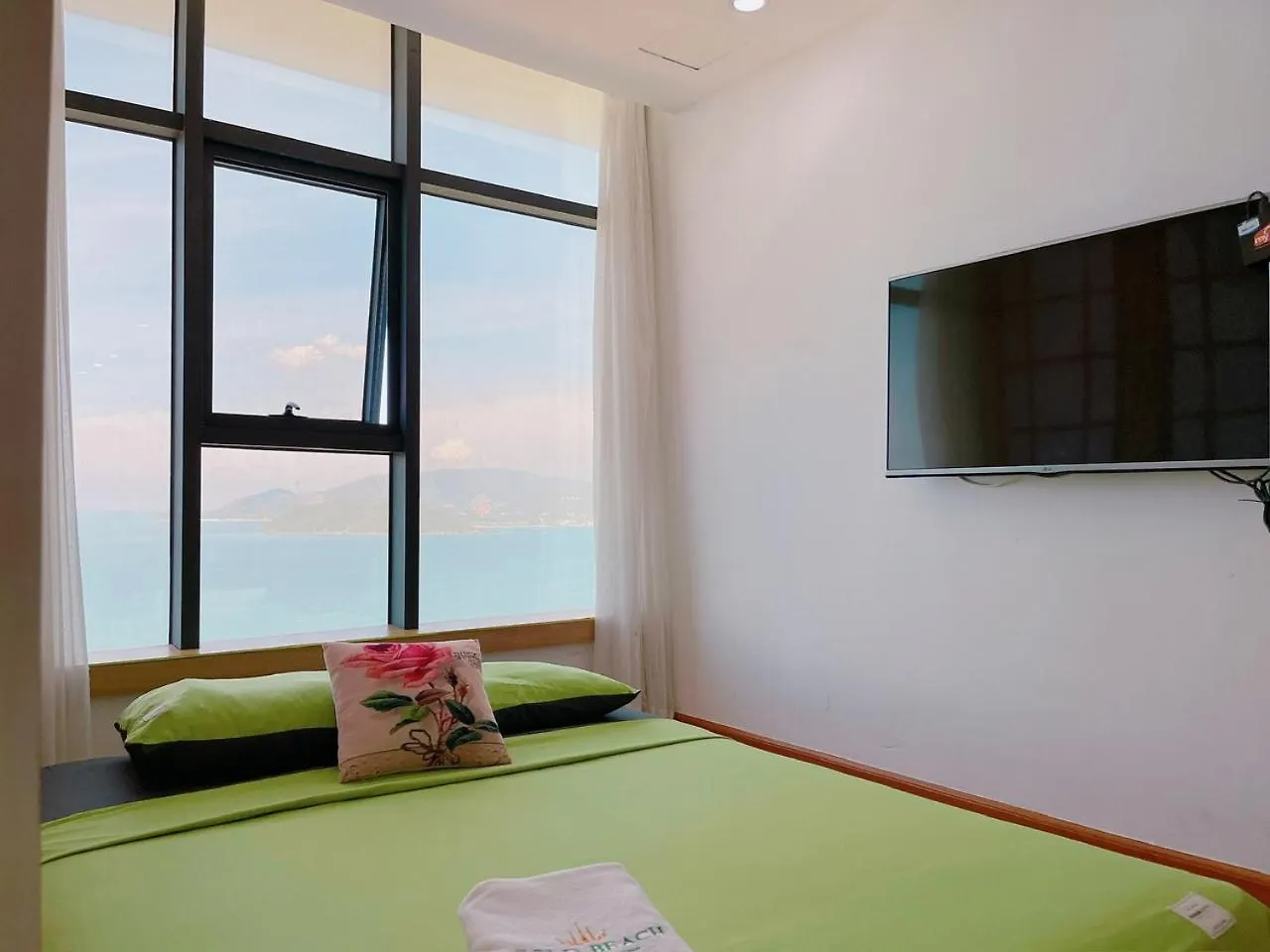 Pearl Nha Trang Beach Apartment 0*,  Βιετνάμ