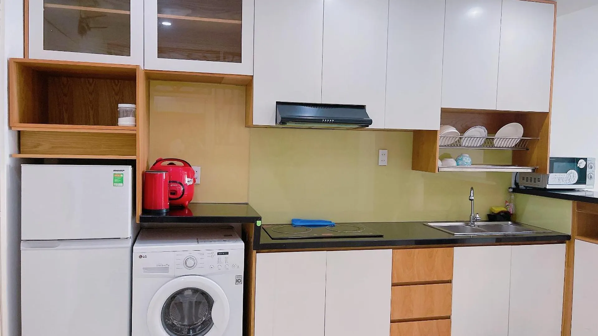 Pearl Nha Trang Beach Apartment