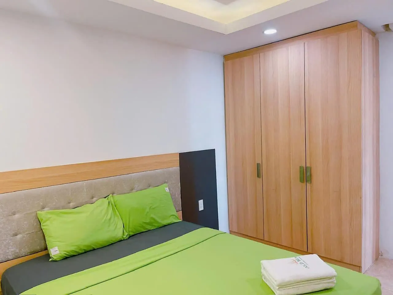 Pearl Nha Trang Beach Apartment 0*,